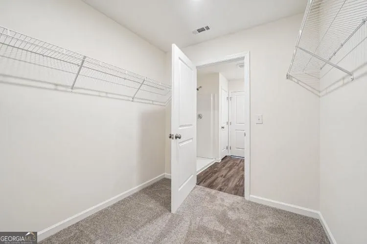 267 Woodlake LNDG Hartwell, GA 30643