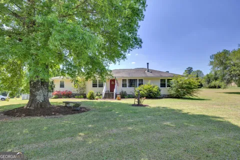 1700 Aqua RD
