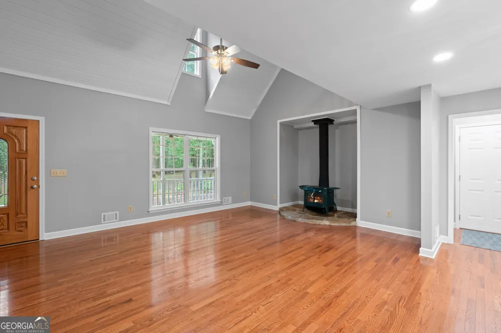 121 Katy Lake RD Jackson, GA 30233