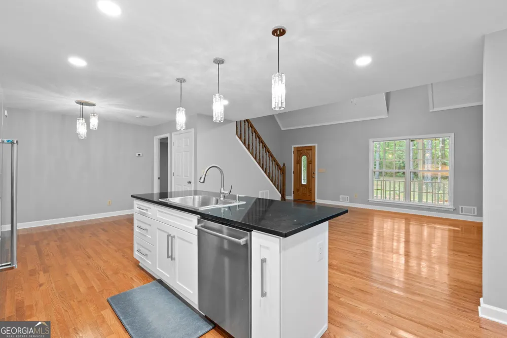 121 Katy Lake RD Jackson, GA 30233