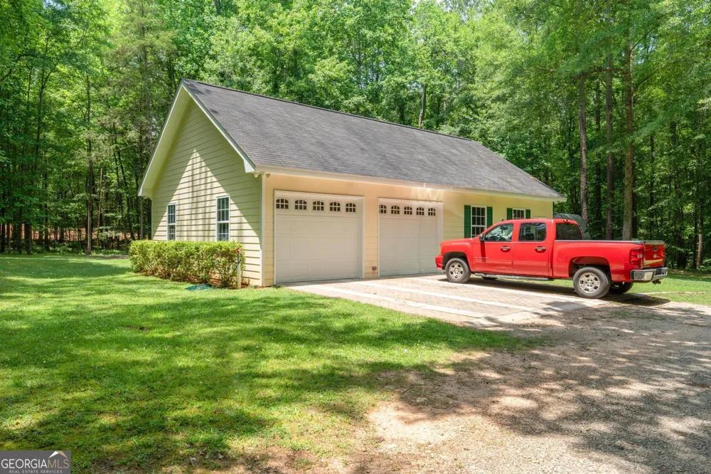 121 Katy Lake RD Jackson, GA 30233