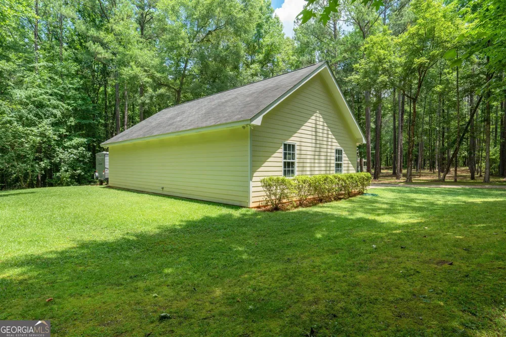 121 Katy Lake RD Jackson, GA 30233