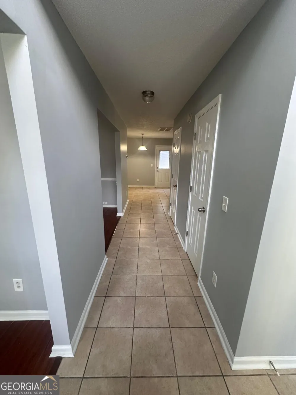 4935 Notting Glen LN Snellville, GA 30039