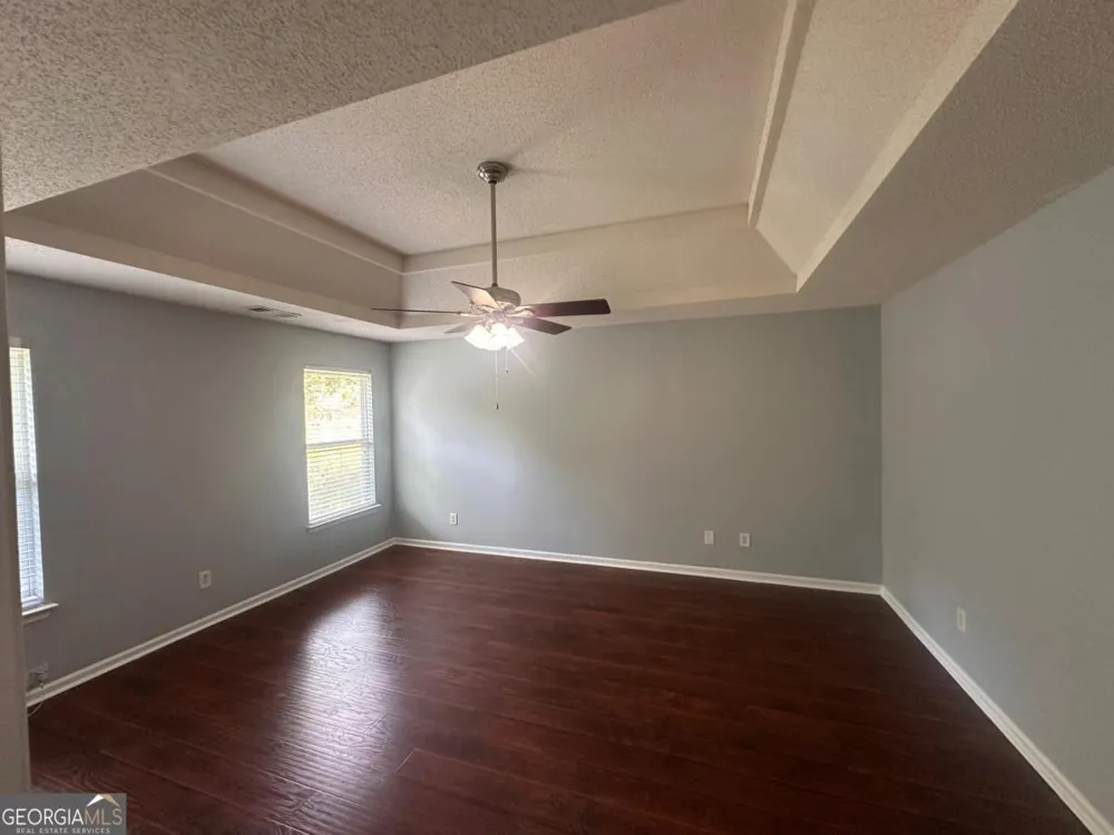 4935 Notting Glen LN Snellville, GA 30039