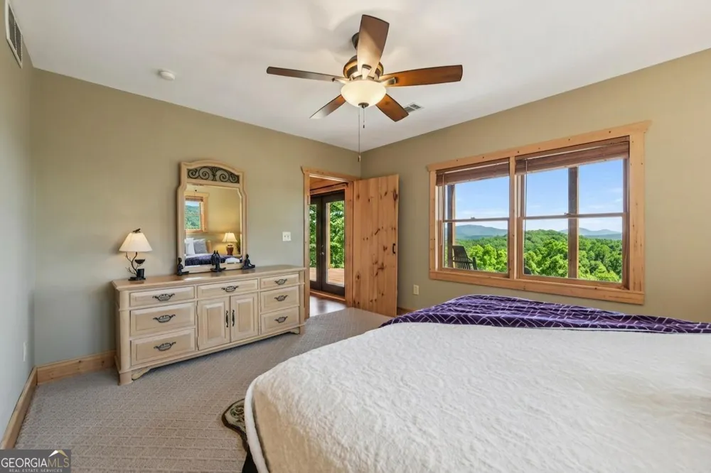 503 Ranch Mountain DR Dahlonega, GA 30533
