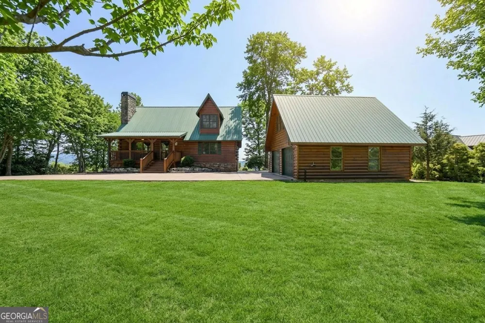 503 Ranch Mountain DR Dahlonega, GA 30533