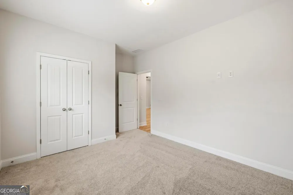 1000 Shoreline DR Madison, GA 30650