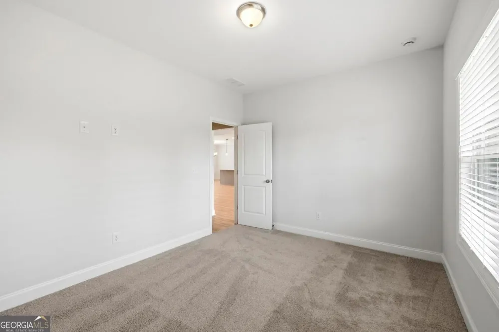 1000 Shoreline DR Madison, GA 30650