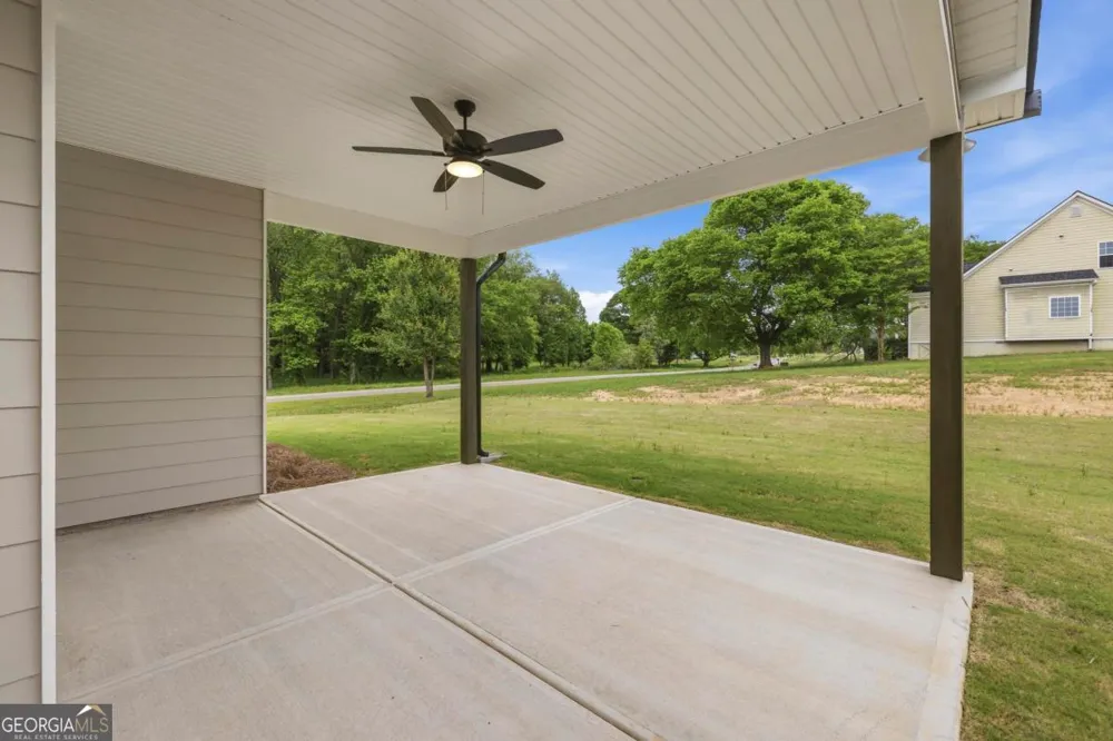 1000 Shoreline DR Madison, GA 30650