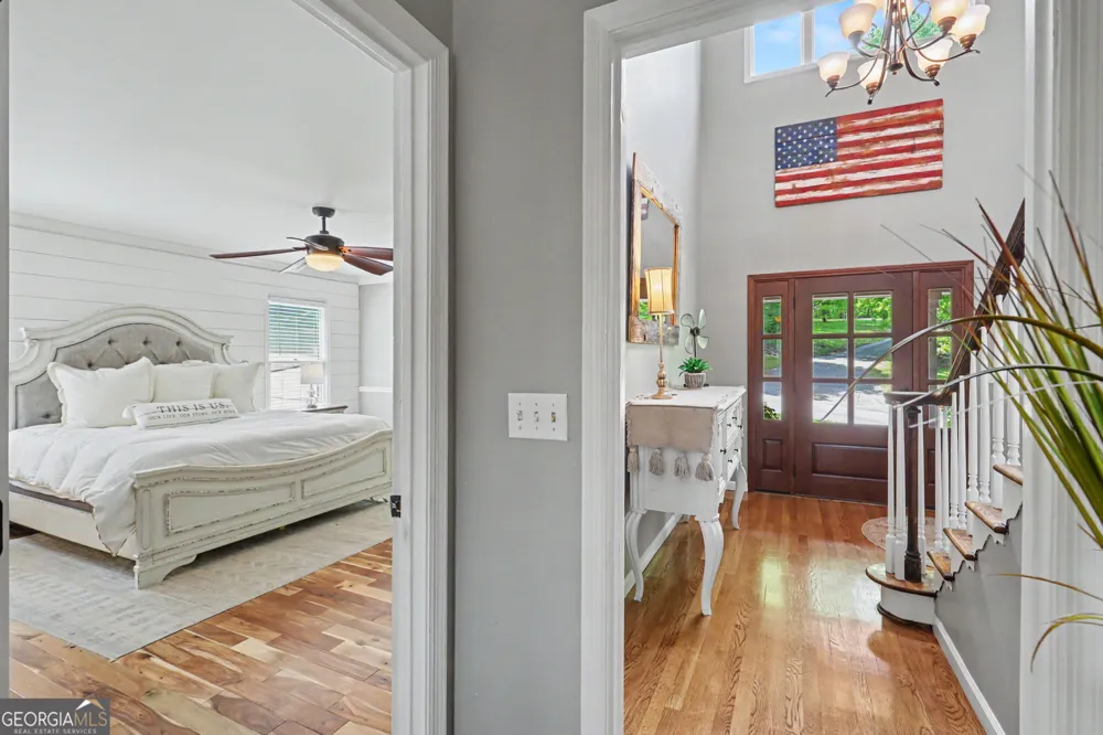 520 Long View DR Hiawassee, GA 30546