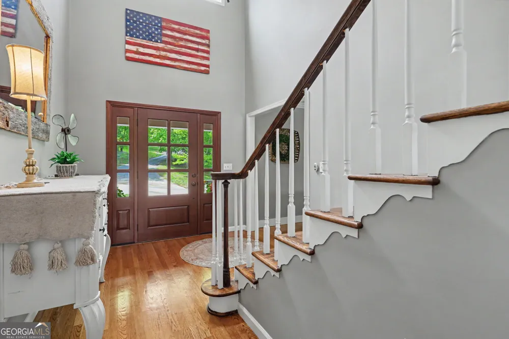 520 Long View DR Hiawassee, GA 30546