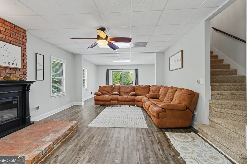 520 Long View DR Hiawassee, GA 30546