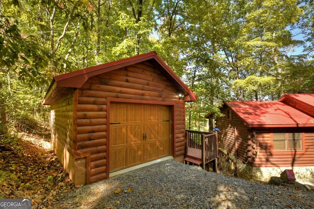 9 Joanna CT Cherry Log, GA 30522
