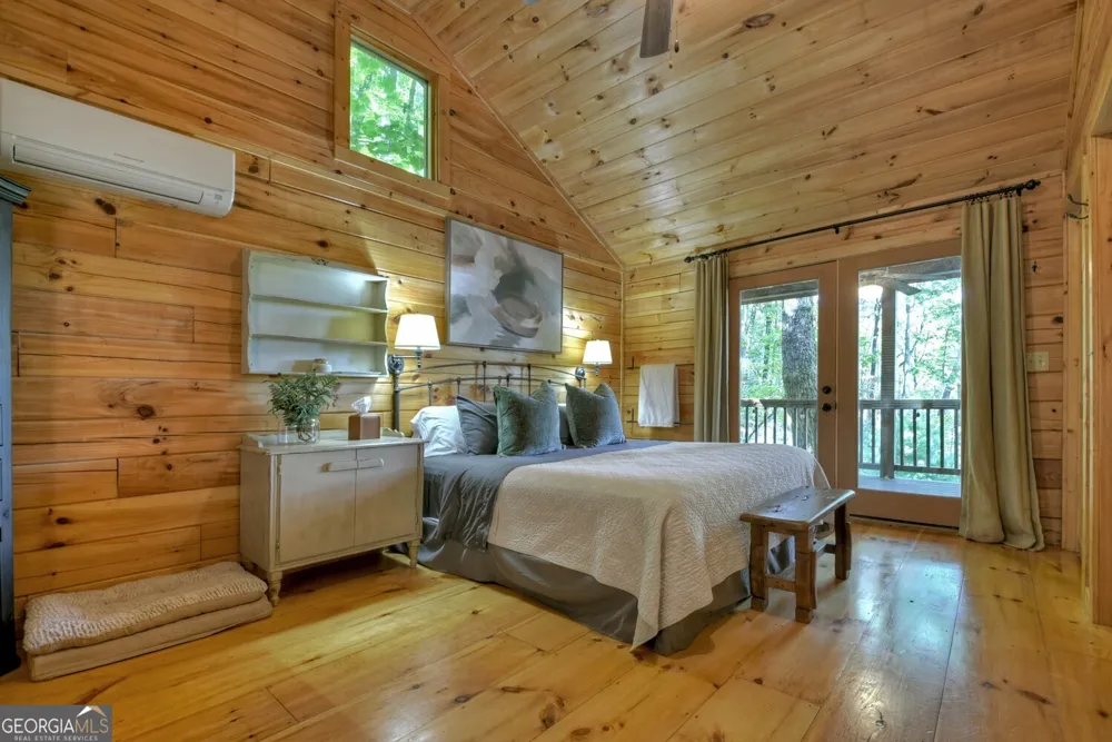 9 Joanna CT Cherry Log, GA 30522