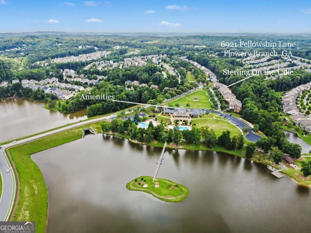 6921 Fellowship LN Flowery Branch, GA 30542