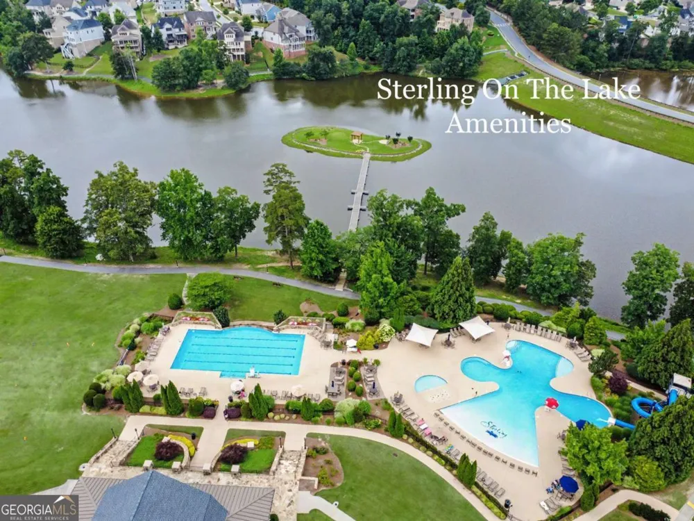 6921 Fellowship LN Flowery Branch, GA 30542