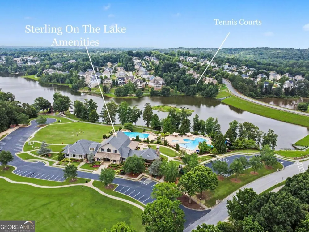 6921 Fellowship LN Flowery Branch, GA 30542