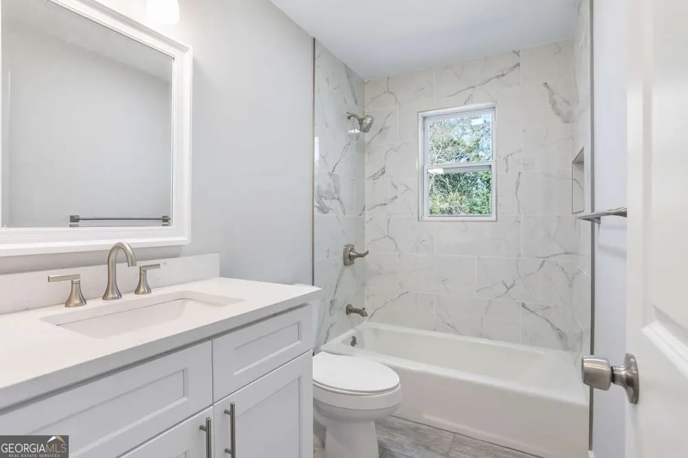 124 Winding WAY Savannah, GA 31419