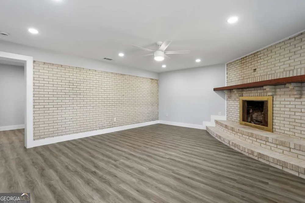 124 Winding WAY Savannah, GA 31419