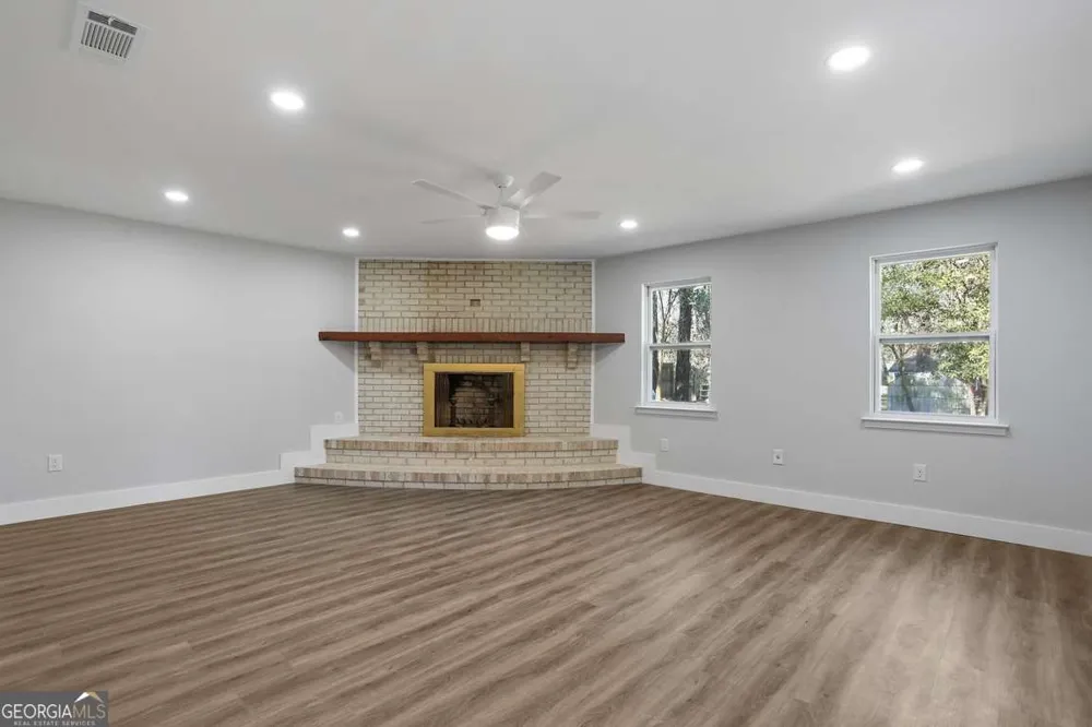 124 Winding WAY Savannah, GA 31419