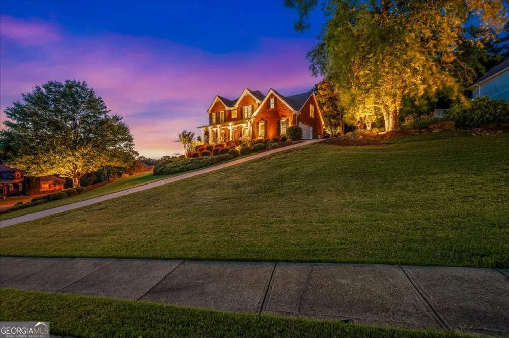 20 Lake Overlook DR White, GA 30184