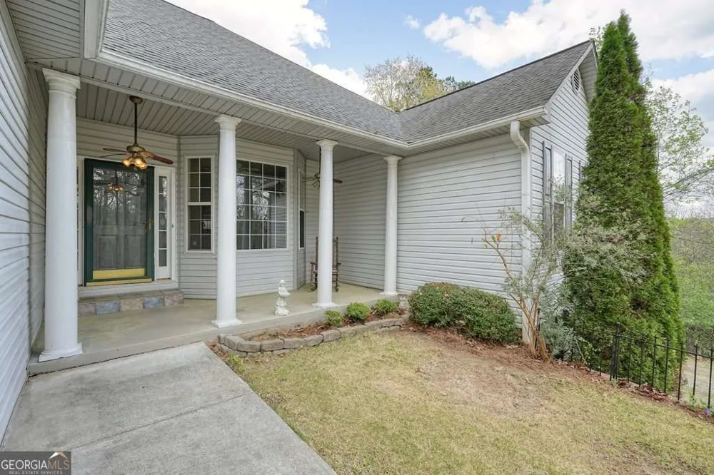 865 Old Mill LN Waleska, GA 30183