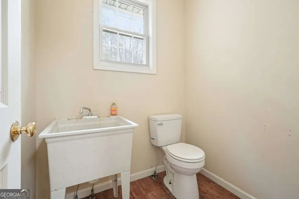 865 Old Mill LN Waleska, GA 30183