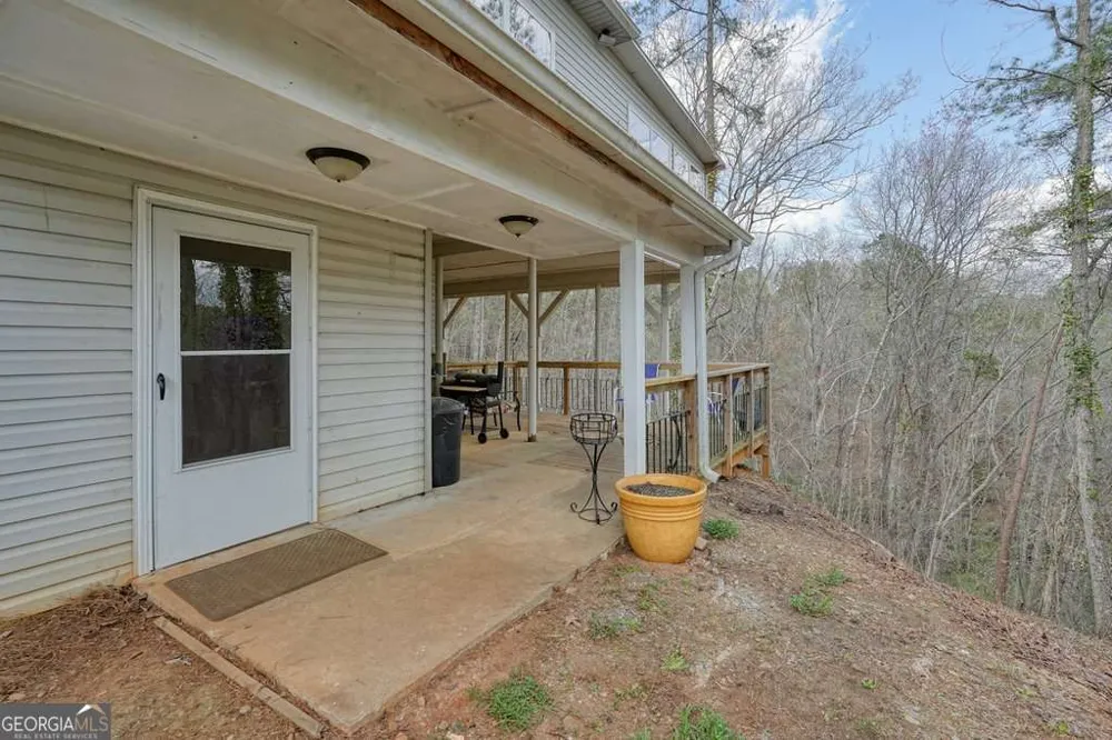 865 Old Mill LN Waleska, GA 30183