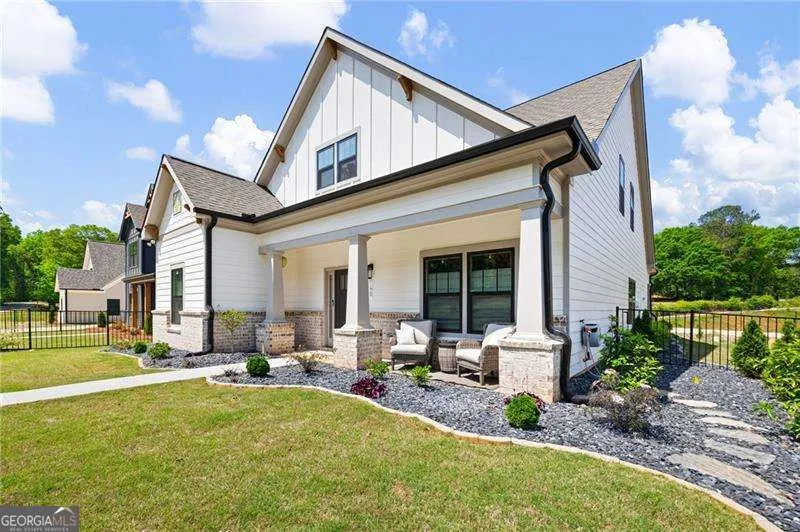 40 Puckett RD SE Emerson, GA 30137
