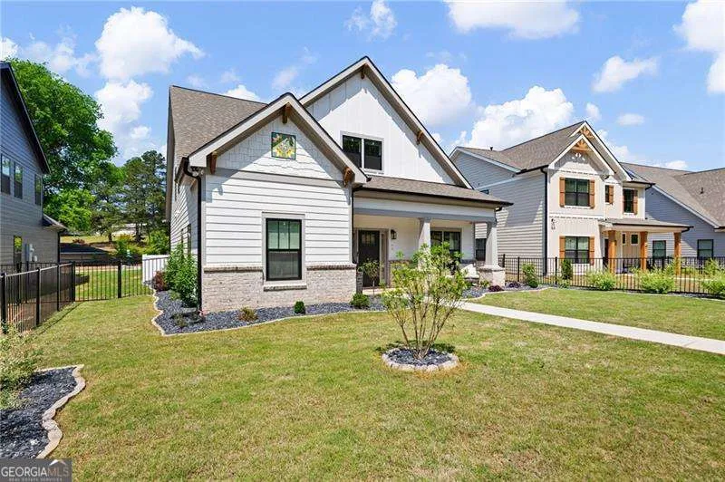 40 Puckett RD SE Emerson, GA 30137