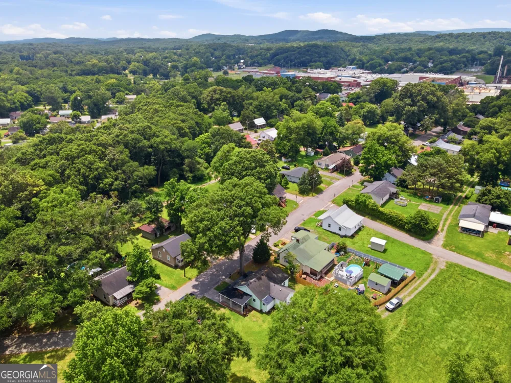 223 Seventh ST Trion, GA 30753