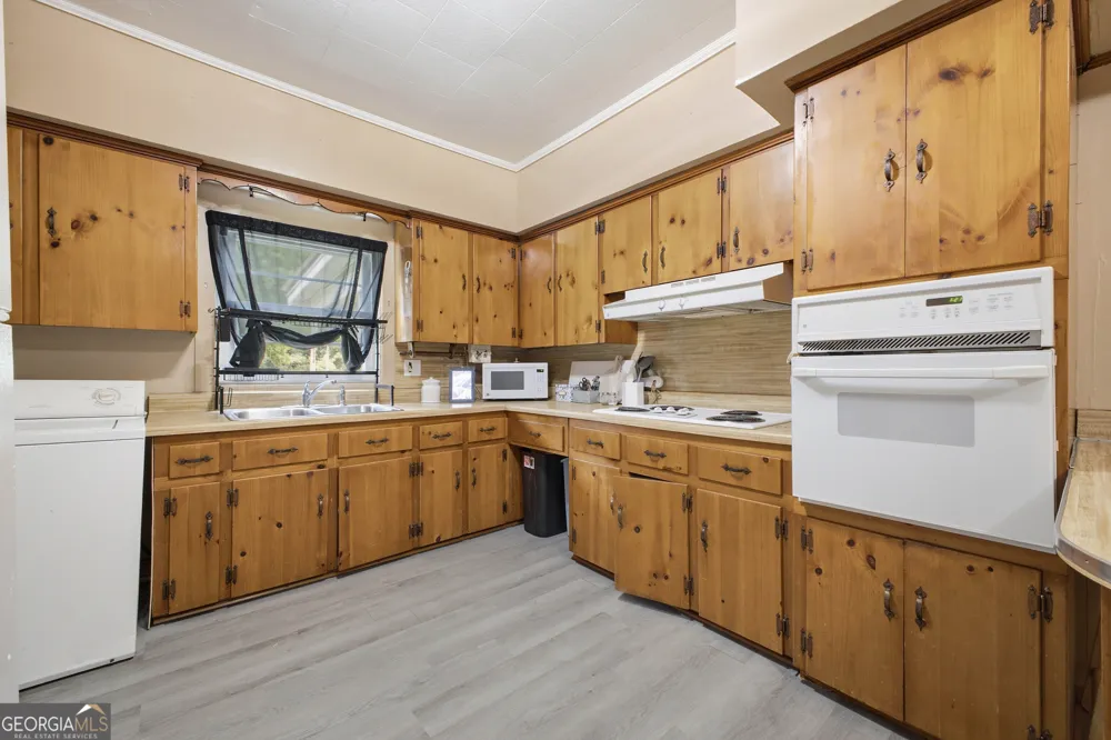 223 Seventh ST Trion, GA 30753
