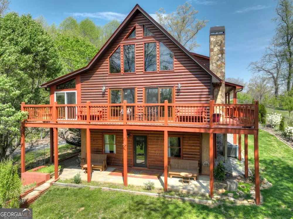 256 Bailey Farm LN Mineral Bluff, GA 30559