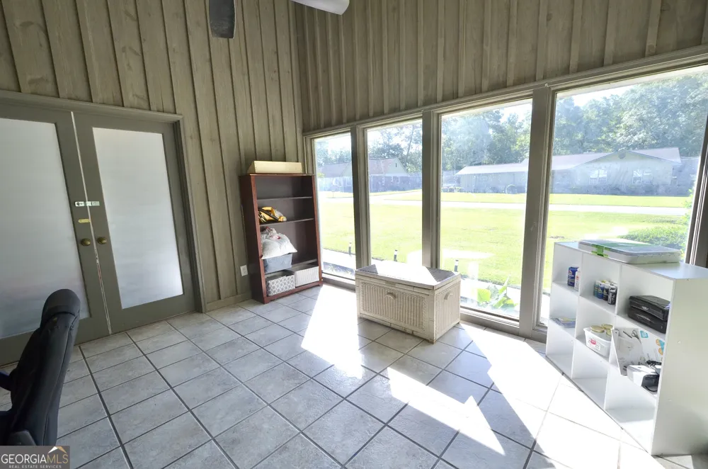 1222 4th AVE Eastman, GA 31023