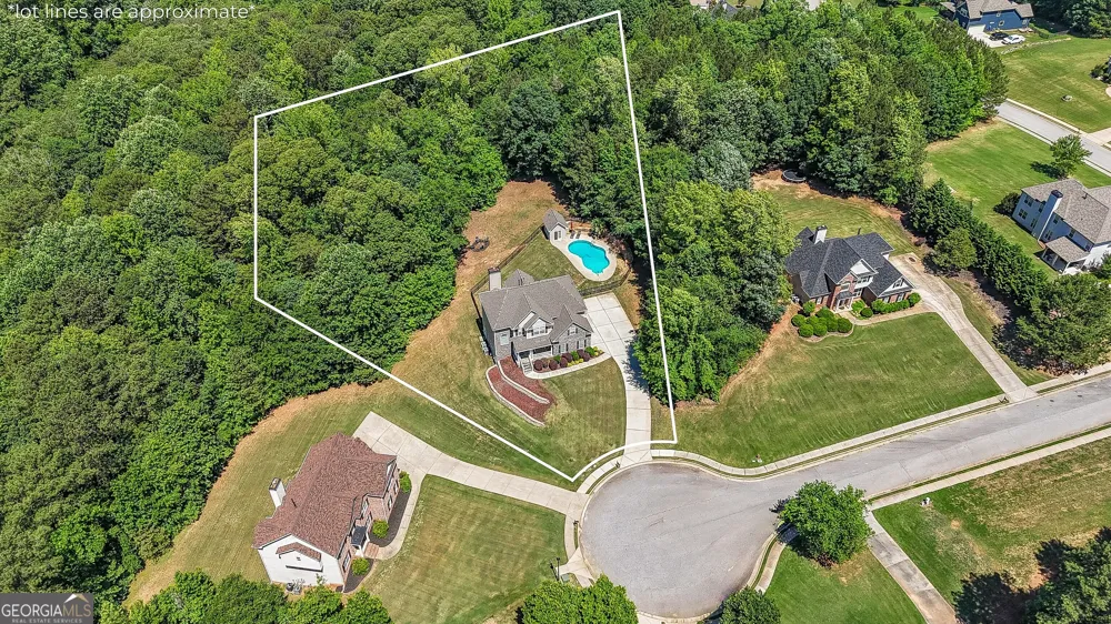 39 Hawthorne PL Sharpsburg, GA 30277