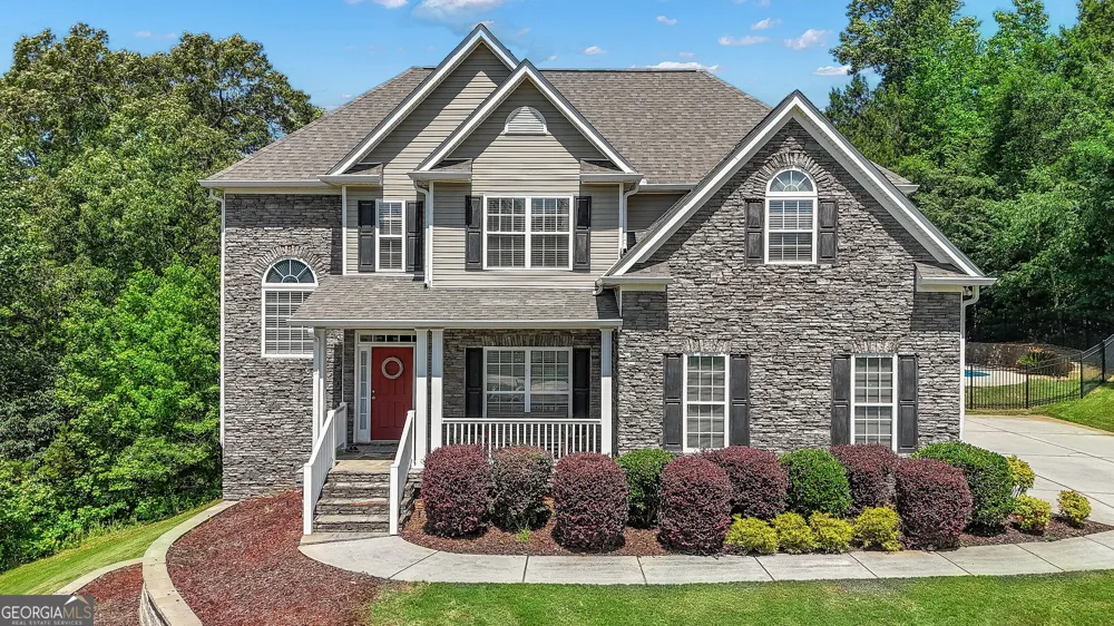 39 Hawthorne PL Sharpsburg, GA 30277