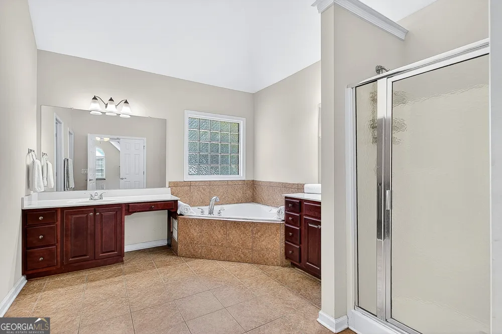 39 Hawthorne PL Sharpsburg, GA 30277
