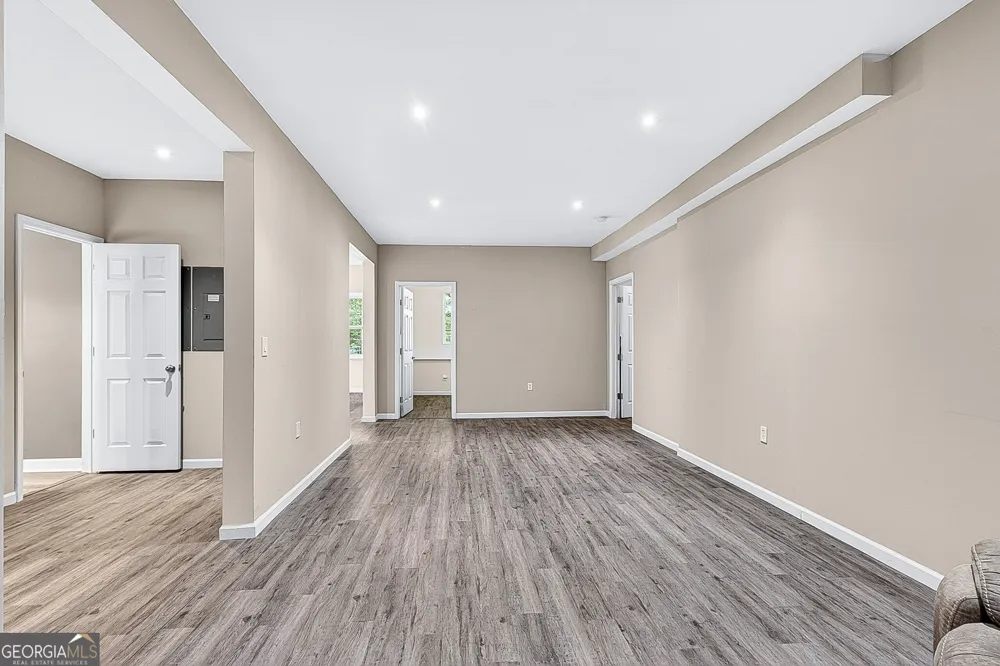 39 Hawthorne PL Sharpsburg, GA 30277