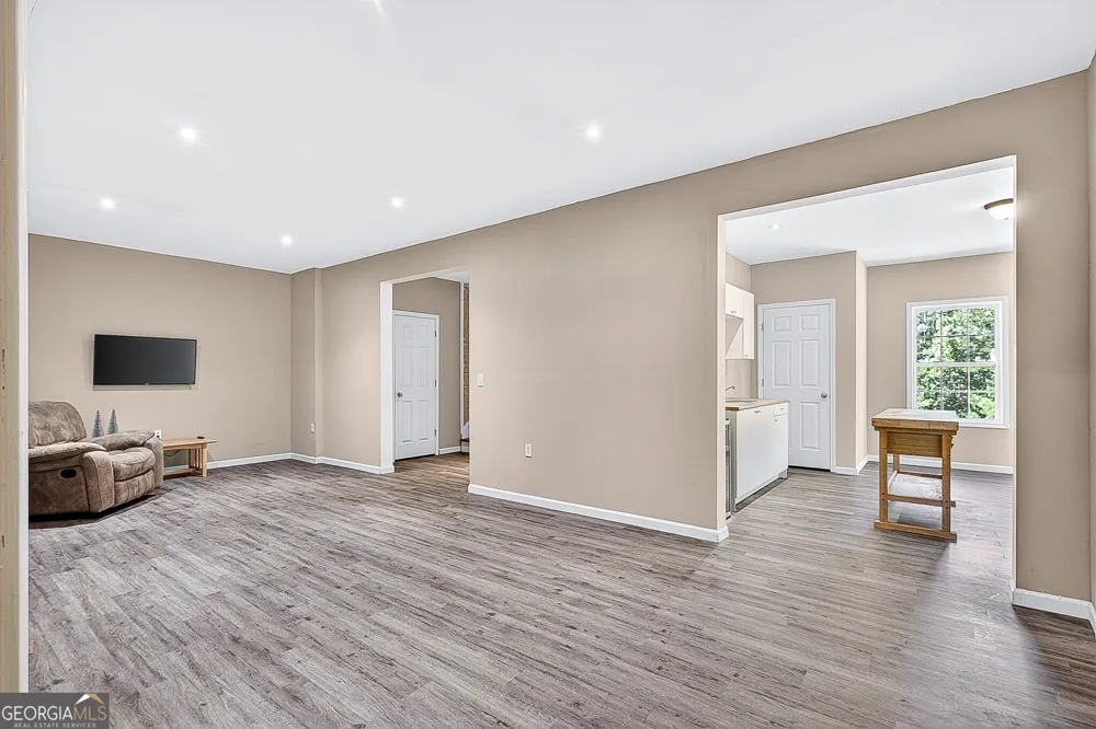 39 Hawthorne PL Sharpsburg, GA 30277
