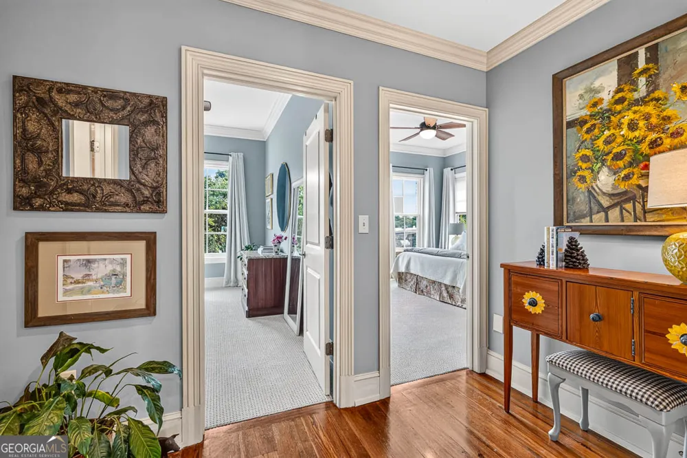 107 Broad ST Darien, GA 31305