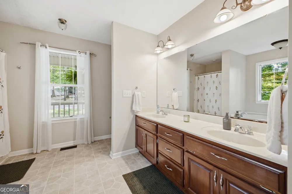 596 Riverhaven LN Menlo, GA 30731