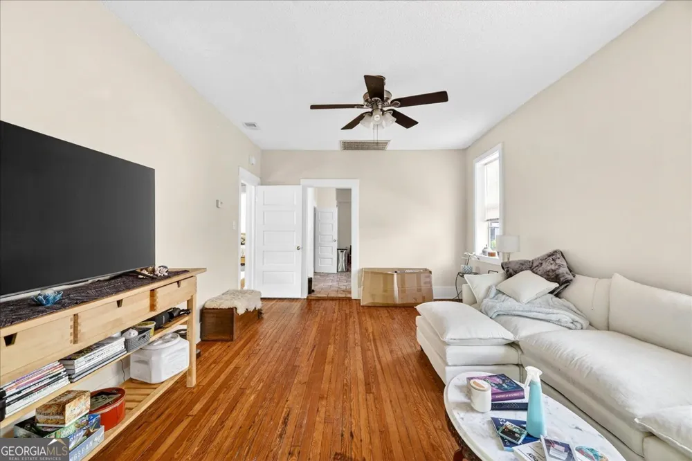 515 E Duffy ST Savannah, GA 31401