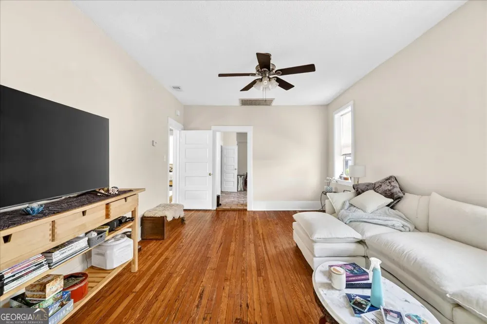 515 E Duffy ST Savannah, GA 31401