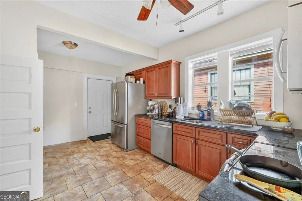 515 E Duffy ST Savannah, GA 31401