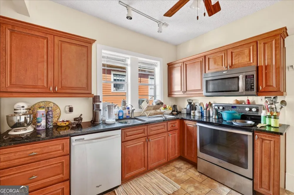 515 E Duffy ST Savannah, GA 31401