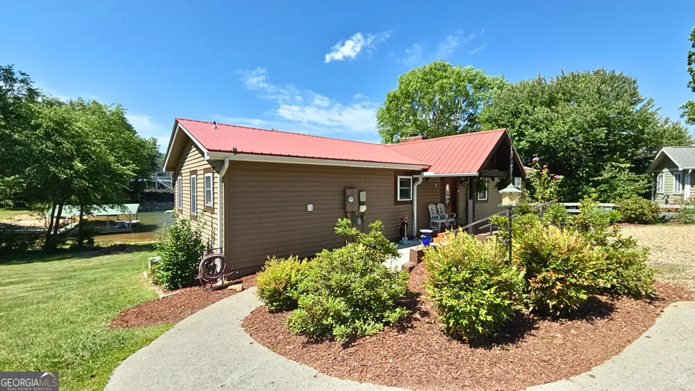 1693 Chatuge Shores RD Hiawassee, GA 30546