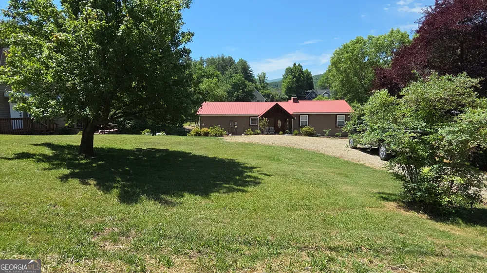 1693 Chatuge Shores RD Hiawassee, GA 30546