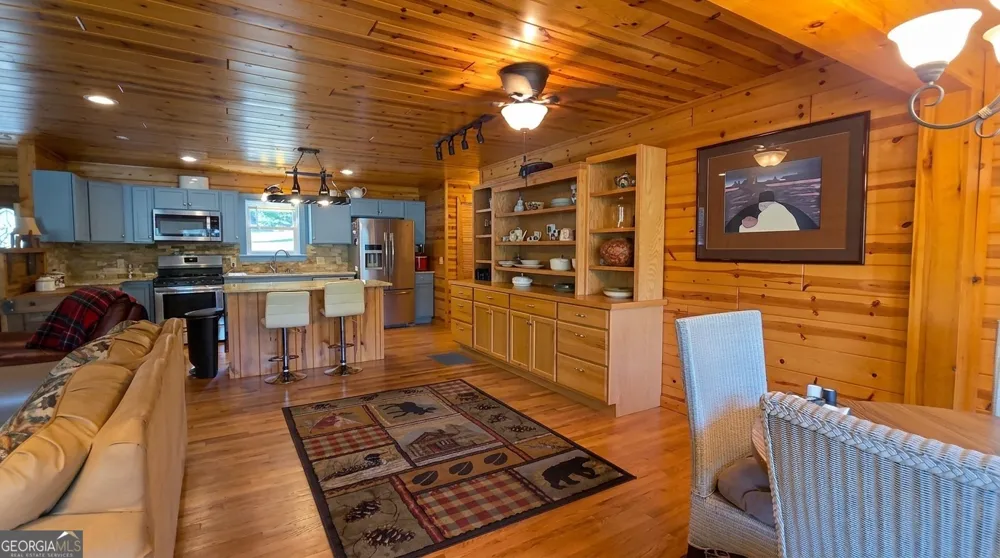 1693 Chatuge Shores RD Hiawassee, GA 30546