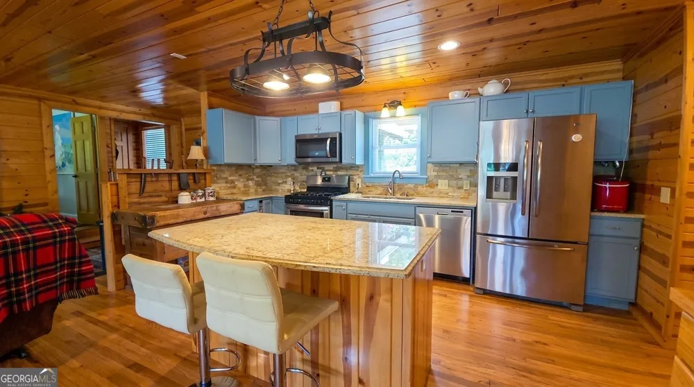 1693 Chatuge Shores RD Hiawassee, GA 30546