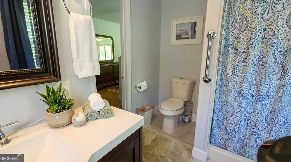 1693 Chatuge Shores RD Hiawassee, GA 30546